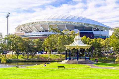 Departure Private Transfers: Adelaide To Adelaide Airport ADL In Luxury Van - Northern Rivers Accommodation 8