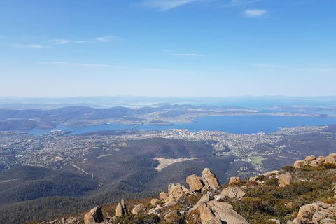 Breathtaking Panoramic Mountains,discover Colonial Convict History,MONA Museum ! - Northern Rivers Accommodation 1