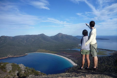Wineglass Bay Beach Hike - Northern Rivers Accommodation 0