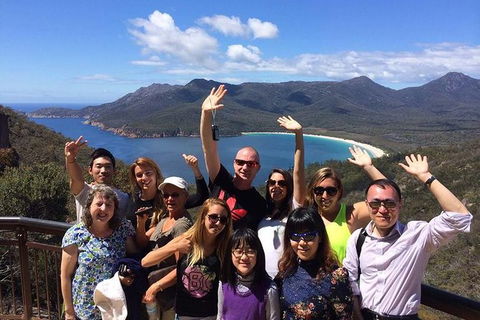 Wineglass Bay Beach Hike - Northern Rivers Accommodation 5