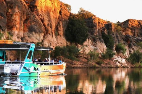 Kimberley Explorer - Geikie Gorge, Windjana Gorge, Mt Hart, Cape Leveque - Northern Rivers Accommodation 0