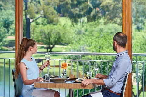 Romance Cruise + Scenic Tour + Beer Tasting + 3 Course Lunch + Hamper - Northern Rivers Accommodation 3