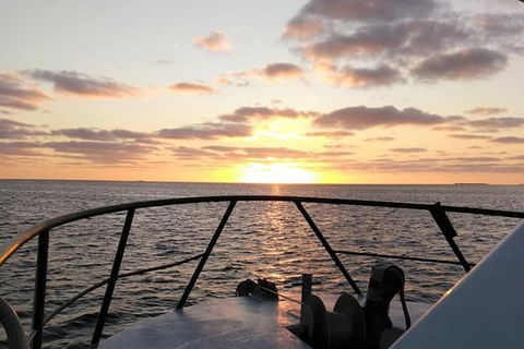 Sunset Geraldton Harbour Cruise - Northern Rivers Accommodation 0
