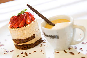 Harry's Restaurant - Northern Rivers Accommodation 0