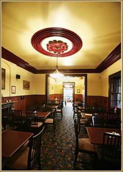 Macquarie Arms Hotel - Northern Rivers Accommodation 2