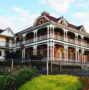 Old England Hotel - Northern Rivers Accommodation 0