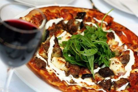 Macauleys Restaurant - Northern Rivers Accommodation 4