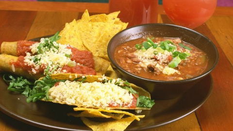 Montezuma's Caloundra - Northern Rivers Accommodation 2