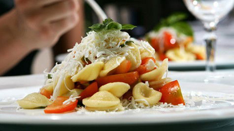 Lindoni's Italian Ristorante - Northern Rivers Accommodation 3