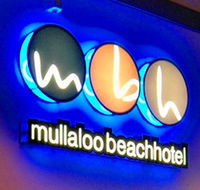 Mullaloo Beach Hotel - Northern Rivers Accommodation