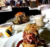 Creme Lounge - Northern Rivers Accommodation