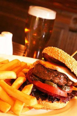 Durty Nelly's Irish Pub - Northern Rivers Accommodation 1