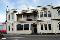 Alexander Hotel - Northern Rivers Accommodation 1