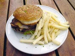 Pint Club Darwin - Northern Rivers Accommodation 3