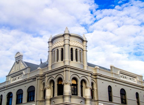 Subiaco Hotel - Northern Rivers Accommodation 1