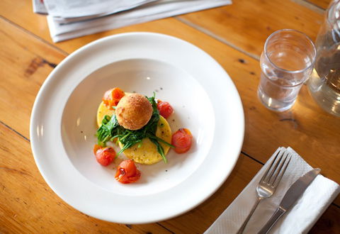 A Bite To Eat, A Drink As Well - Northern Rivers Accommodation 2