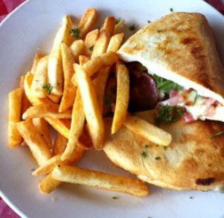 Elio's Osteria - Northern Rivers Accommodation 1