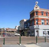 Robin Hood Hotel - Northern Rivers Accommodation