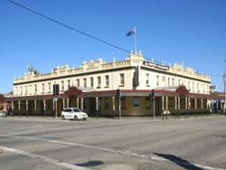 Soden's Australia Hotel - Northern Rivers Accommodation 0