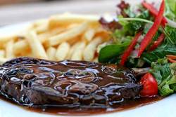 Sir Jospeh Banks Hotel - Northern Rivers Accommodation 2