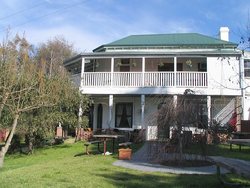 Robin Hood Hotel - Northern Rivers Accommodation 2