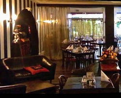 The Queenscliff Historic Royal Hotel - Northern Rivers Accommodation 3