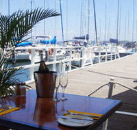 Lake Macquarie Yacht Club - Northern Rivers Accommodation
