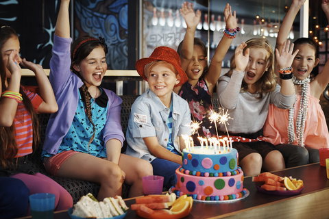 Strike Bowling Bar - Macquarie - Northern Rivers Accommodation 3