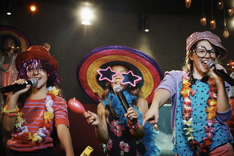 Strike Bowling Bar - Macquarie - Northern Rivers Accommodation 6