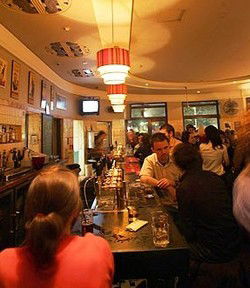 Clare Hotel - Northern Rivers Accommodation 0