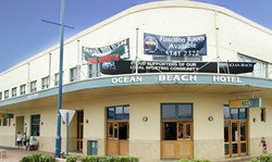 Ocean Beach Hotel - Northern Rivers Accommodation 2