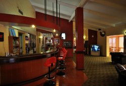 Newman Hotel Motel - Northern Rivers Accommodation 1