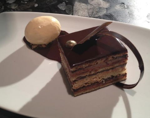 Steel Bar & Grill - Northern Rivers Accommodation 4