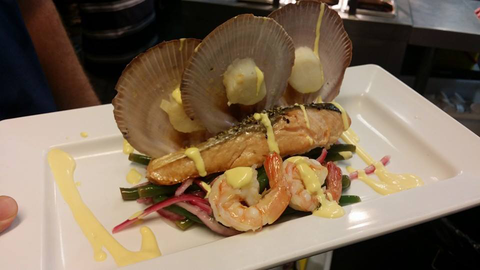 Dicey's Bar & Grill - Northern Rivers Accommodation 4