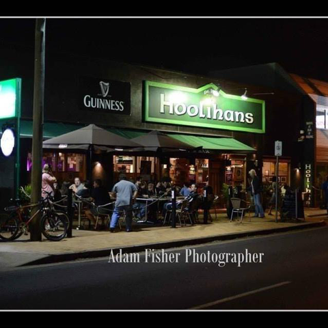 Hoolihans Irish Restaurant & Bar - Northern Rivers Accommodation 2