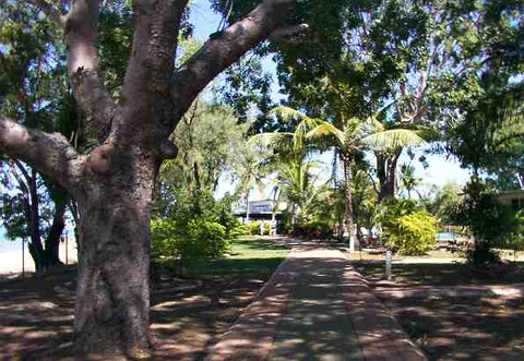 Mandorah Beach Hotel - Northern Rivers Accommodation 3