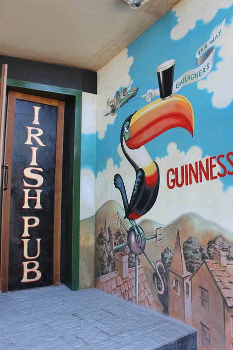 PJ Gallagher's Irish Pub Enfield - Northern Rivers Accommodation 3