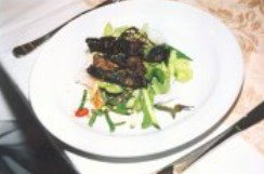 Tran's Restaurant - Northern Rivers Accommodation 1