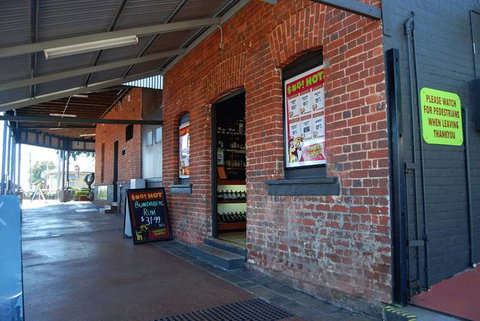 Grand Hotel - Northern Rivers Accommodation 1