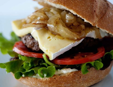 Moo Gourmet Burgers - Northern Rivers Accommodation 3
