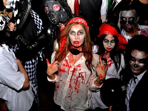 Halloween Party Cruise - Northern Rivers Accommodation 2