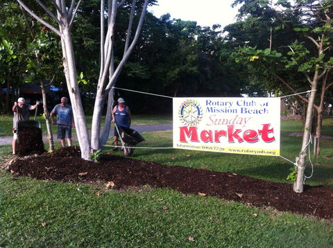 Mission Beach Markets - Northern Rivers Accommodation 0
