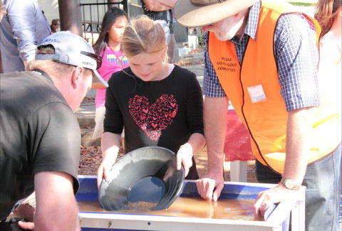 Nundle Go For Gold Chinese Easter Festival - Northern Rivers Accommodation 1