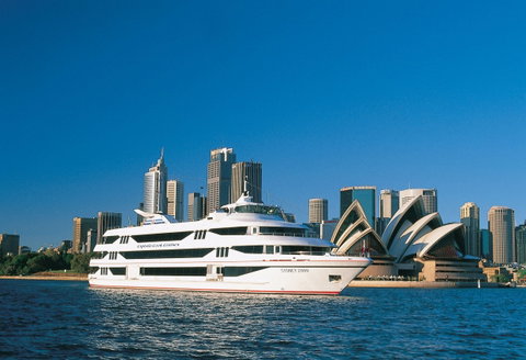 Top Deck Lunch Cruise - Northern Rivers Accommodation 1
