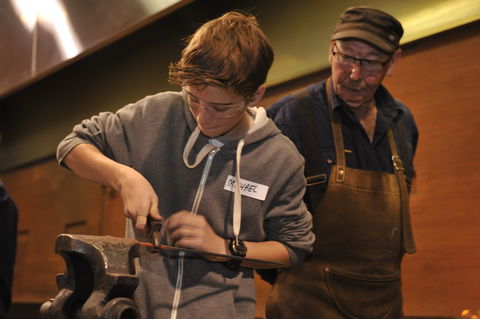 Blacksmithing Teen Workshop - Northern Rivers Accommodation 1