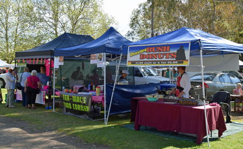 Corowa Rotary Federation Farmers And Variety Market - Northern Rivers Accommodation 2