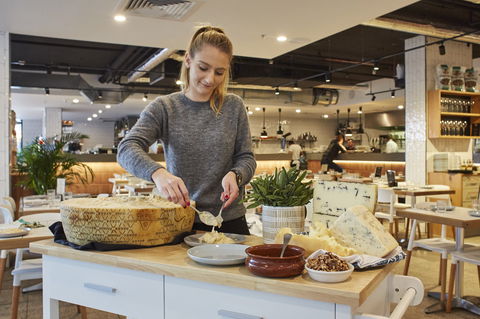 Flaming Cheese Wheel And Wine Experience: Brisbane - Northern Rivers Accommodation 0