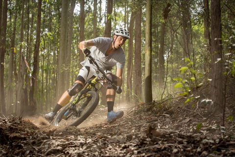 Fox Superflow Sealed By Stan's Race | Jolly Nose - Northern Rivers Accommodation 1