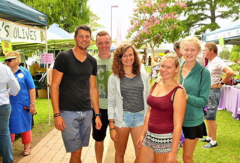 Gloucester Farmers Market - Northern Rivers Accommodation 0