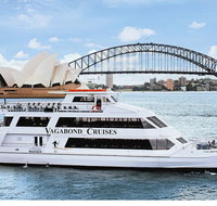Melbourne Cup Lunch Cruise with Vagabond Cruises